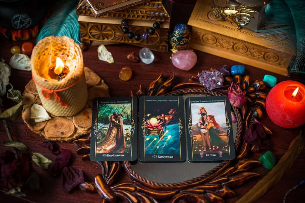 Tarot 144 - kontakt, broj telefona, tarot majstori Tarot 144 - kontakt, broj telefona, tarot majstori